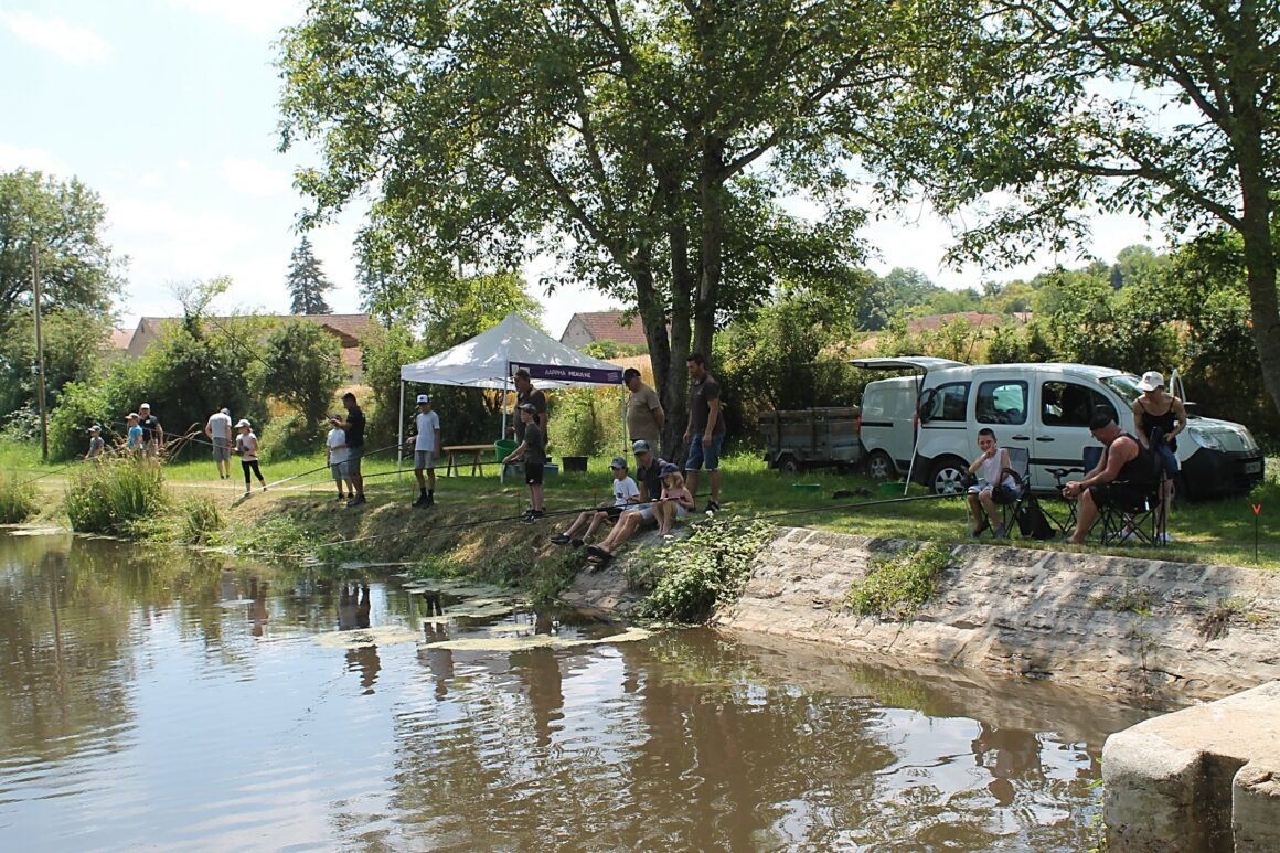 Session d’initiation des jeunes de l’école de pêche de l’AAPPMA de Meaulne