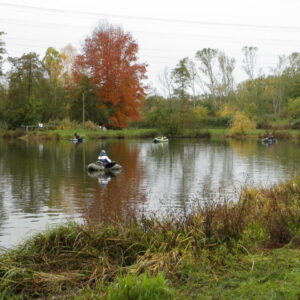 Pêche en float-tube au plan d’eau de Gouzolles en novembre, décembre 2025 et janvier 2026 Pêche en float-tube au plan d’eau de Gouzolles en novembre, décembre 2025 et janvier 2026