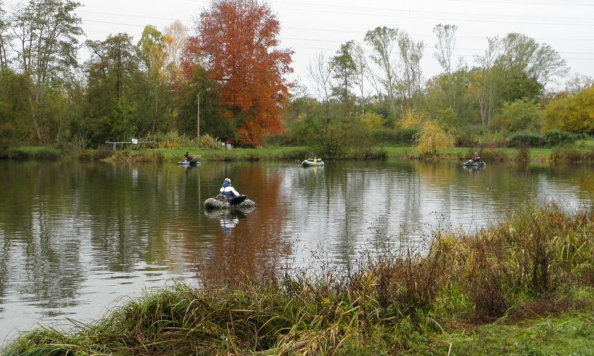 Pêche en float-tube au plan d’eau de Gouzolles en novembre, décembre 2025 et janvier 2026 Pêche en float-tube au plan d’eau de Gouzolles en novembre, décembre 2025 et janvier 2026