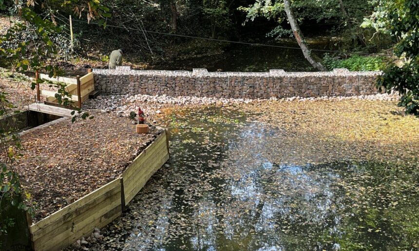Inauguration des aménagements pour la vidange du plan d’eau de Bezenet Inauguration des aménagements pour la vidange du plan d’eau de Bezenet